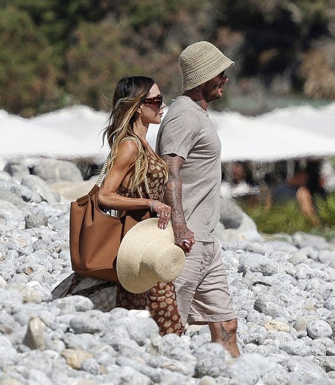 Becks - Vic đưa các con đi nghỉ hè ở Tây Ban Nha - 2