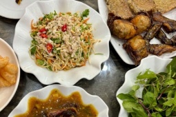 Sam biển - đặc sản '16 chân, 4 mắt' ở Quảng Ninh không phải ai cũng dám thử