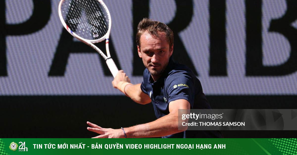 Video tennis Walton – Medvedev: Bất ngờ set 1 (Roland Garros)