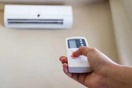 Hà Nội 'như chảo lửa', bác sĩ cảnh báo 'bẫy' điều hòa và dấu hiệu sốc nhiệt