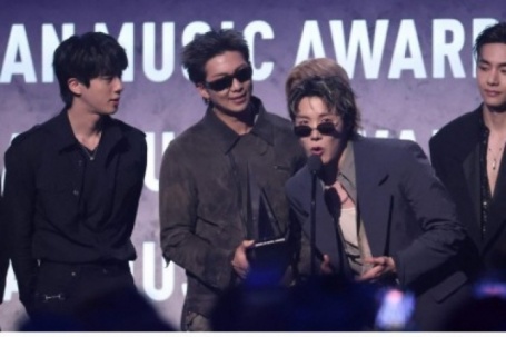 BTS vượt Taylor Swift và Bruno Mars, thắng lớn tại AMAs 2026