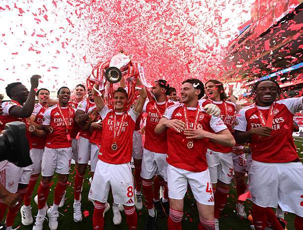Thời đã tới, Arsenal tiến luôn đến vô địch mọi danh hiệu?
