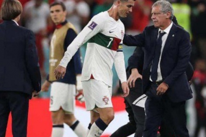 Vì sao Ronaldo "rớt" khỏi tốp 50 cầu thủ vĩ đại nhất World Cup?