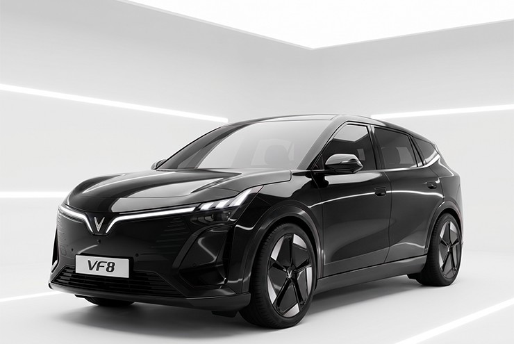 VinFast VF 8 thế hệ mới bắt đầu nhận cọc
