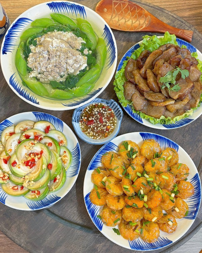 15 mâm cơm thanh mát cho ngày nắng nóng - 1