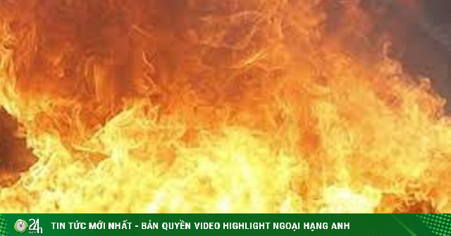 Người đàn ông ở Huế tưới xăng đốt vợ cũ rồi nhảy sông tự tử