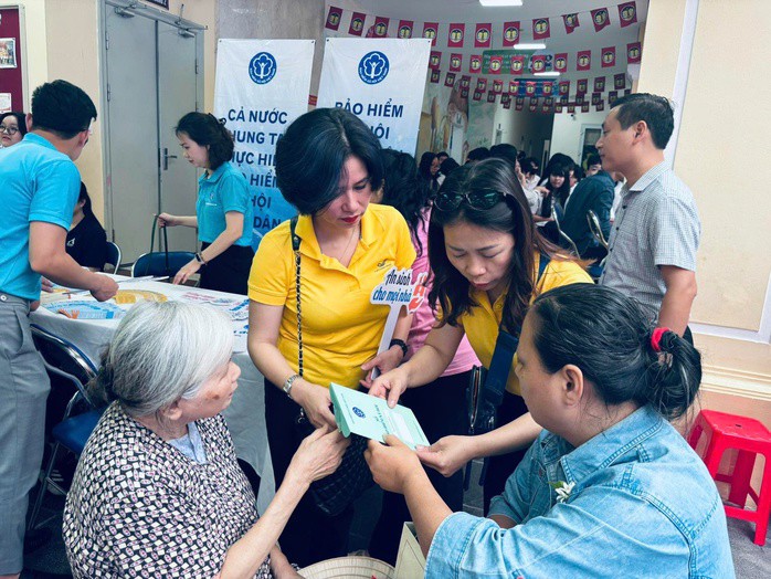 275.000 người nhận BHXH một lần: Đằng sau đó là nỗi lo cơm áo - 2