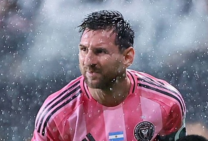 Messi chưa thể góp mặt ở đợt tập huấn tuyển của Argentina cho World Cup 2026 - 1