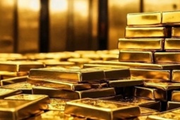Giá vàng thế giới gặp khó ở mốc 4.500 USD