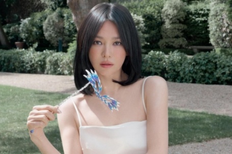 Kiểu tóc ngắn giúp Song Hye Kyo 'hack tuổi'