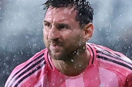 Messi chưa thể góp mặt ở đợt tập huấn tuyển của Argentina cho World Cup 2026