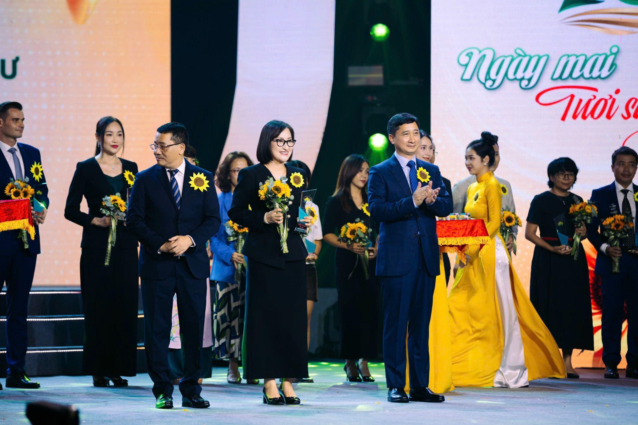 Hệ thống Bệnh viện Lạc Việt đồng hành cùng hành trình nâng cao nhận thức và tầm soát ung thư sớm cho cộng đồng