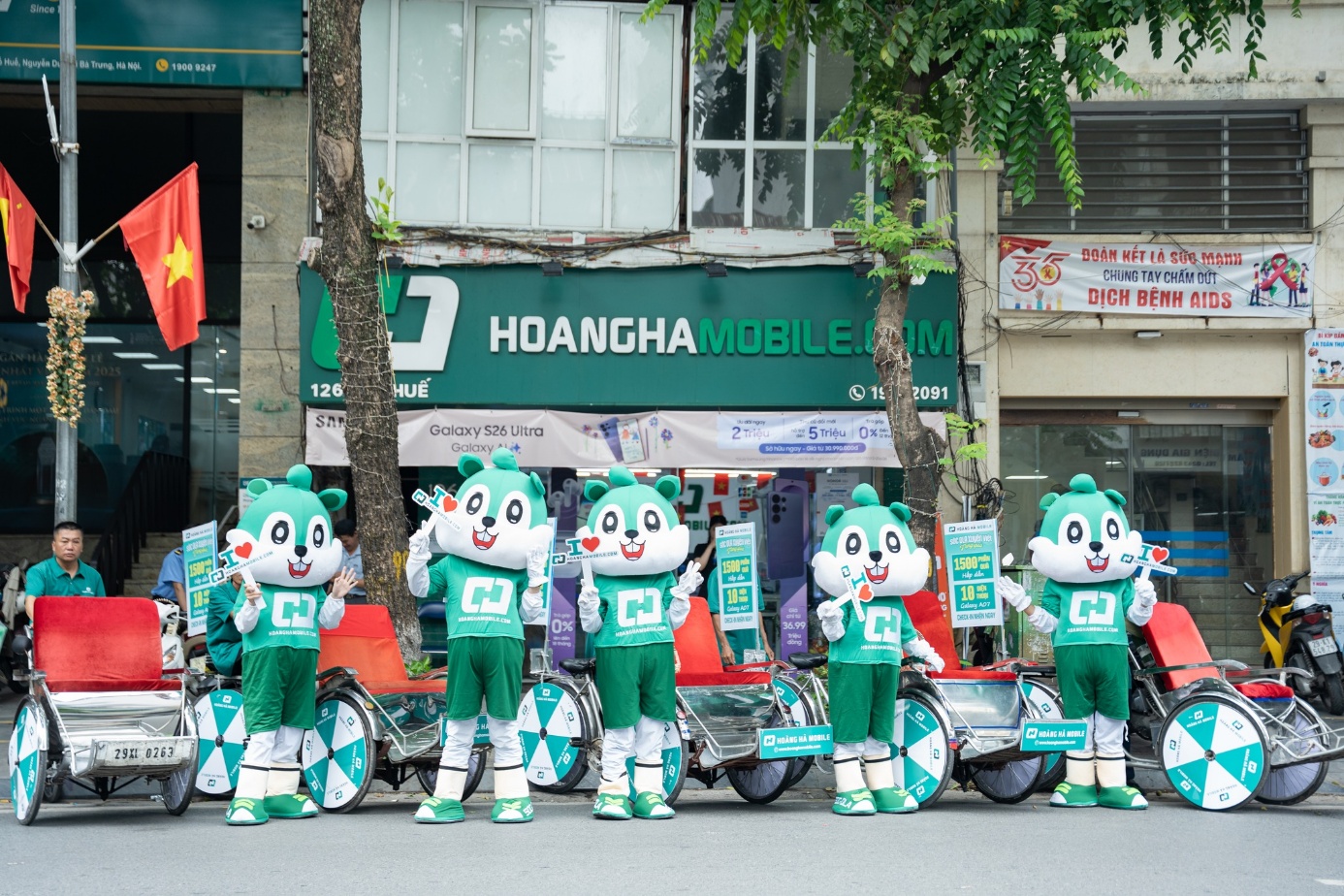 Sóc-Ola Xuyên Việt Tặng Quà: Hoàng Hà Mobile khuấy động mùa hè với hàng nghìn phần quà hấp dẫn - 3