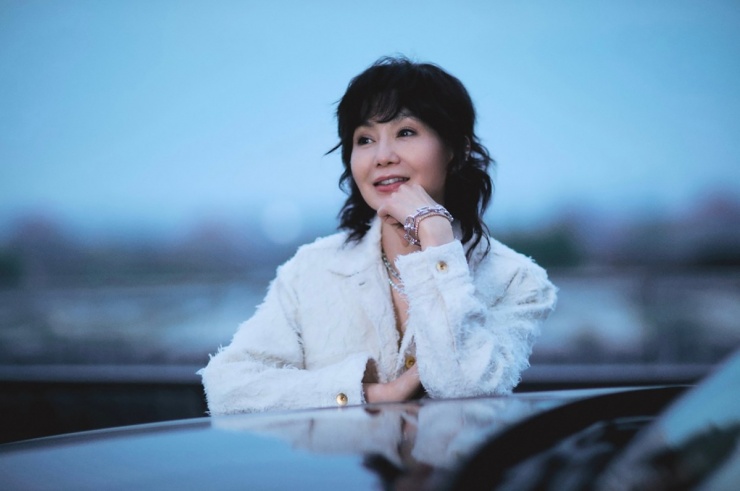 Vẻ thanh lịch của Trương Mạn Ngọc - 2