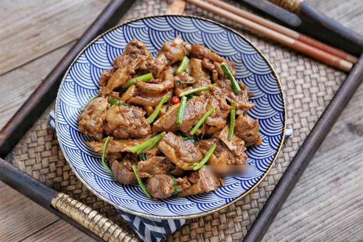 Loại thịt này dễ chế biến và có vị ngon đặc biệt, ngon hơn nhiều so với thịt gà hoặc thịt cừu.
