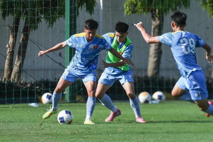 “U20 Việt Nam cần học theo tinh thần chiến đấu cao của U17 Việt Nam” - 2