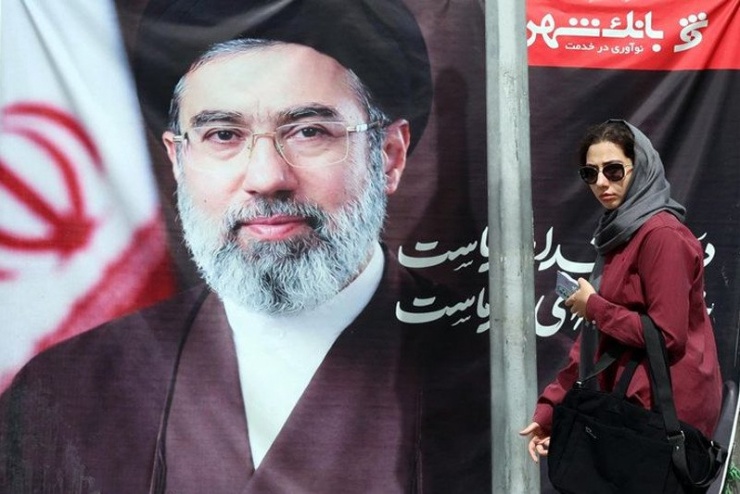 Lãnh tụ tối cao Iran ra thông điệp mới, Kuwait tố Tehran nã tên lửa tấn công - 1