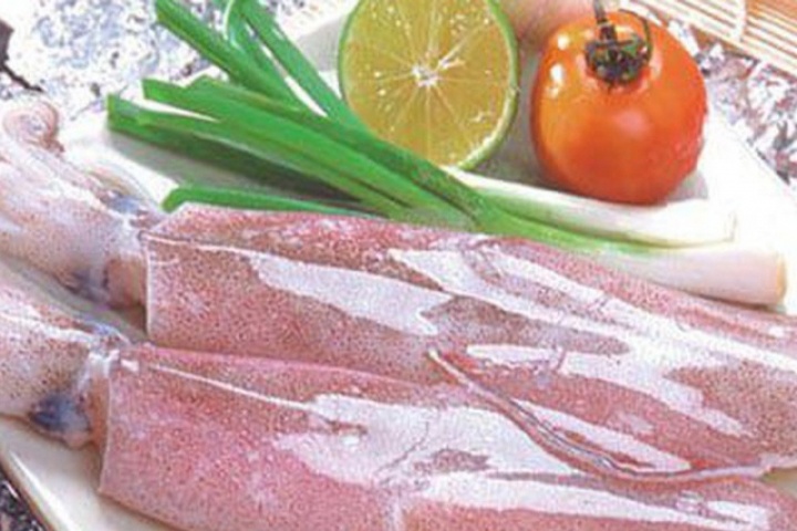 10 phút nấu xong món canh chua mực thơm mát ngon cơm ngày hè