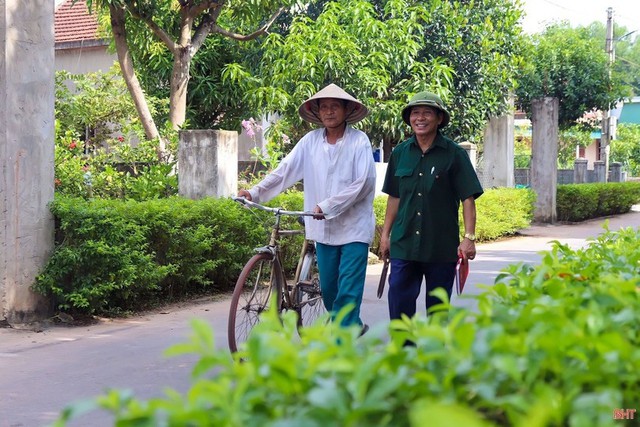 Cán bộ không chuyên trách ở mỗi thôn, tổ dân phố được hưởng phụ cấp từ 6,5-8 lần mức lương cơ sở. Ảnh minh họa.