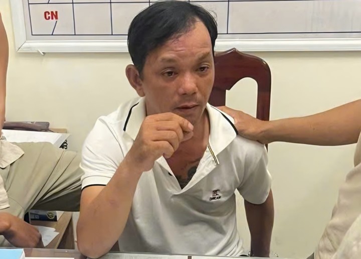 Tạ Ngọc Danh bị bắt giữ. (Ảnh: C.A)