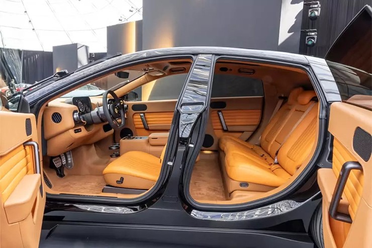 Ferrari đặt cược vào xe điện và nhận cái kết gây tranh cãi nhất lịch sử hãng - 4