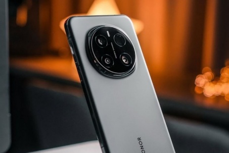 HONOR Magic 9 nhỏ gọn sẽ dùng chip Snapdragon 8 Elite Gen 5, pin khủng 8.000 mAh