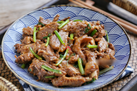 Loại thịt nên ăn trong lúc nóng điên người này, giúp bổ âm, ấm dạ dày, tăng cường sức khỏe, còn mát rười rượi