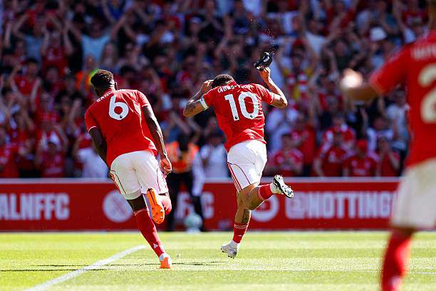 Nottingham Forest trụ hạng thành công, nhưng cũng phải rất vất vả sau khi mua quá nhiều cầu thủ kém trình độ
