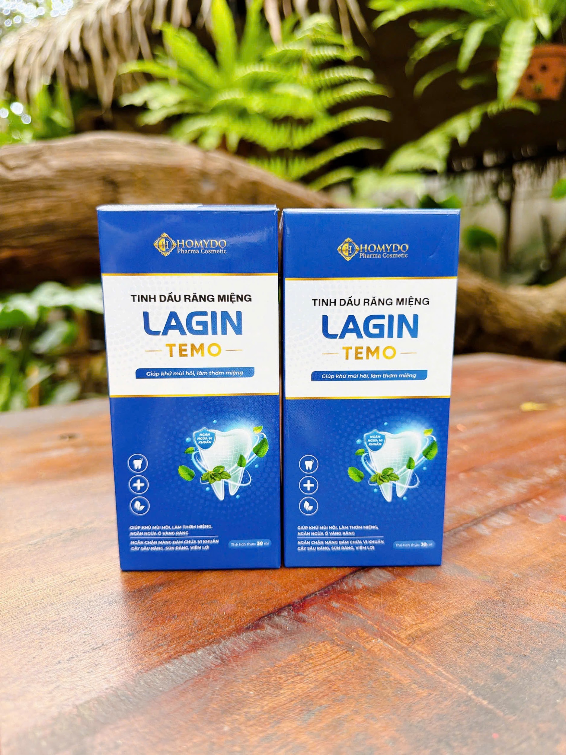 Sản phẩm sở hữu các thành phần tinh dầu tự nhiên như quế, hương nhu giúp hỗ trợ kháng viêm và khử mùi