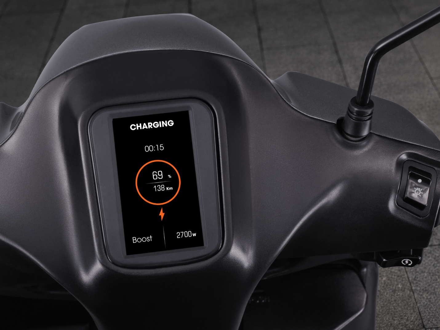 Chế độ sạc Tăng cường trên Dat Bike ERA mở rộng thêm quãng đường 30km chỉ với 15 phút sạc