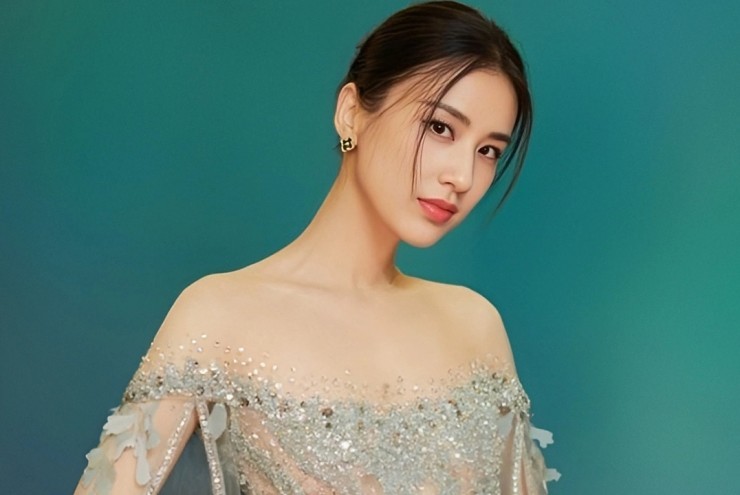 'Bài toán hôn nhân' của Huỳnh Thánh Y