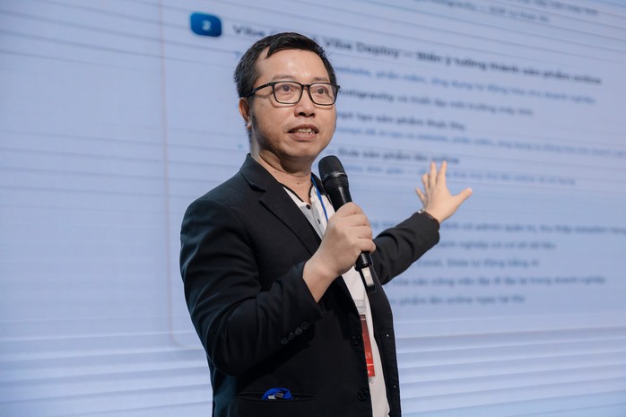 Ông Nguyễn Minh Đức, Phó Tổng Thư Ký Hiệp hội Thương mại Điện tử Việt Nam (VECOM), chia sẻ về thị trường tại sự kiện