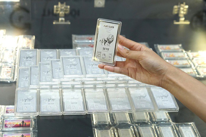 Giá bạc cũng tăng tiếp