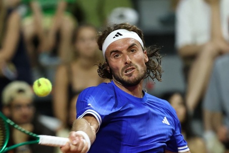 Địa chấn tennis Roland Garros: Tsitsipas - Ben Shelton bị loại sốc sau Sinner