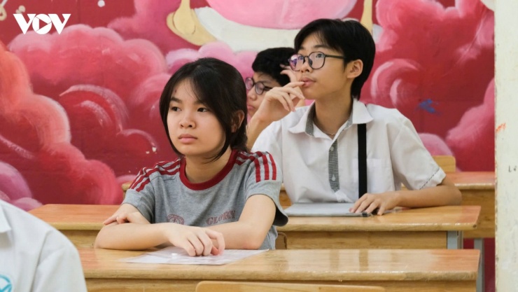 Kỳ thi tuyển sinh lớp 10 THPT công lập tại Hà Nội diễn ra trong ba ngày, từ 30/5 đến 1/6