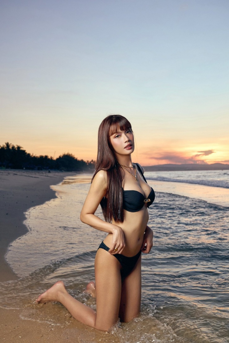 Ảnh sao 30/5: Mai Hồ khoe nhan sắc tuổi U40 - 5