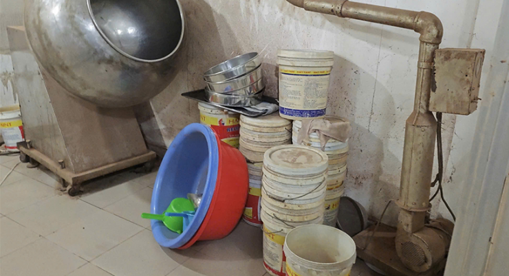 Bên trong xưởng sản xuất Đông dược. Ảnh: CACC