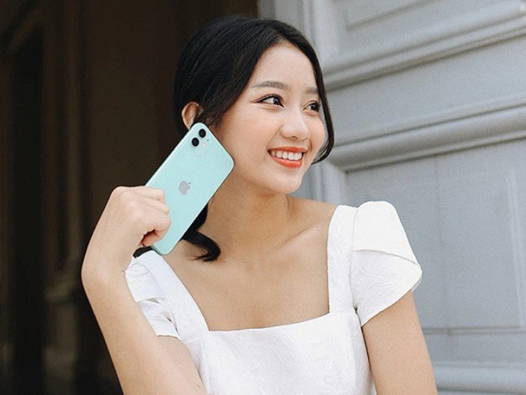 Apple làm cách nào để iPhone ít mất giá hơn đối thủ?