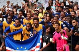 Đội bóng “tí hon” và câu chuyện cổ tích tại kỳ World Cup lịch sử