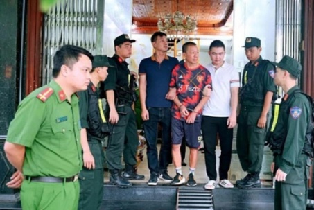 Bắt Dũng "kỷ" cộm cán trong giới anh chị ở tỉnh Nam Định cũ