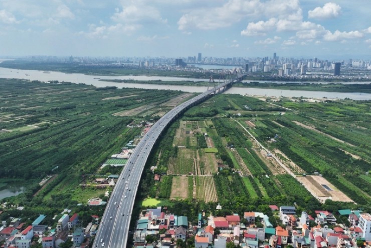 Hiện trạng bờ sông Hồng trước quy hoạch đại lộ cảnh quan