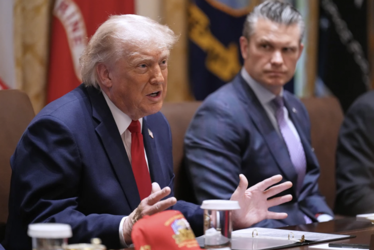 Iran nhắc tới 12 tỉ USD; ông Donald Trump cứng rắn - 1