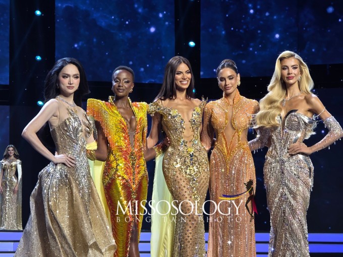 Top 5 Miss Grand International All Stars: Hương Giang, Faith (Ghana), Gazini (Philippines), Vanessa (Colombia) và Mariana (Cộng hòa Czech).