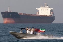 Iran nói ông Trump 'không muốn đàm phán', khẳng định quyền kiểm soát ở Hormuz