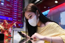 Vàng giảm sâu nhất nhiều tháng, liệu đã đến lúc xuống tiền?