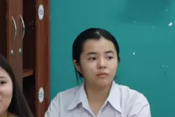 Nữ sinh Côn Đảo vượt hơn 230 km vào đất liền dự thi lớp 10