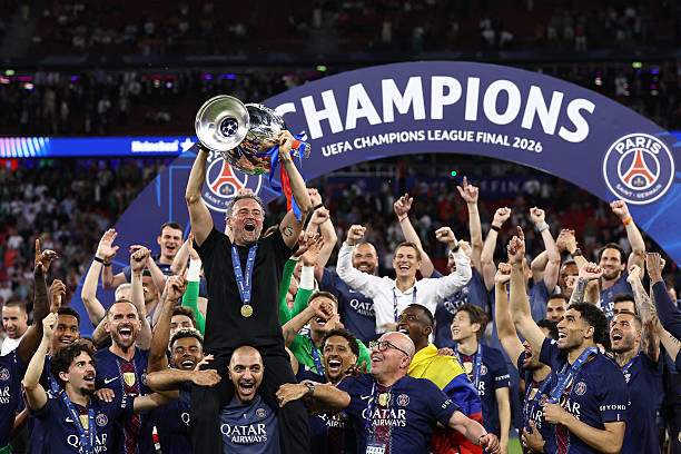 Còn với PSG, đây mới chỉ là khởi đầu của bữa tiệc ăn mừng