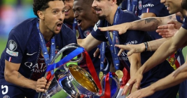 PSG nhận khoản thưởng khổng lồ sau chức vô địch...