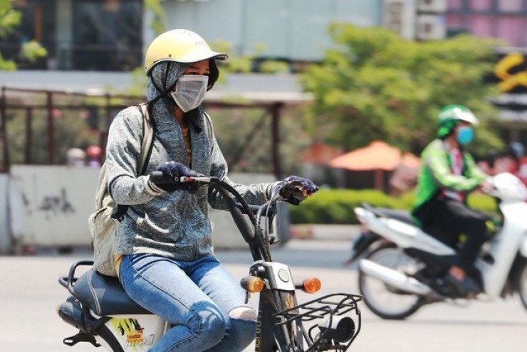 Nắng nóng trên 37 độ lại bao phủ Bắc Bộ