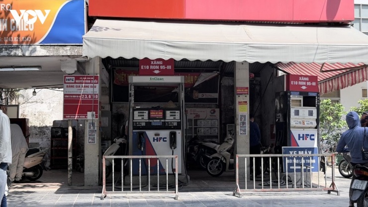 Rất ít hoặc không có cửa hàng bán xăng sinh học E5
